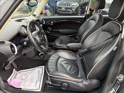 Used 2011 MINI Cooper S image 29