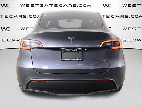 Used 2020 Tesla Model Y Long Range image 46