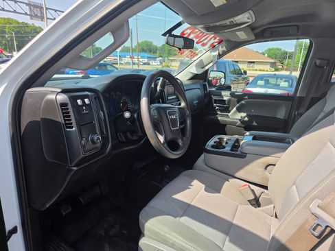 Used 2016 GMC Sierra 2500 4x4 Crew Cab w/ Sierra Convenience Package image 5