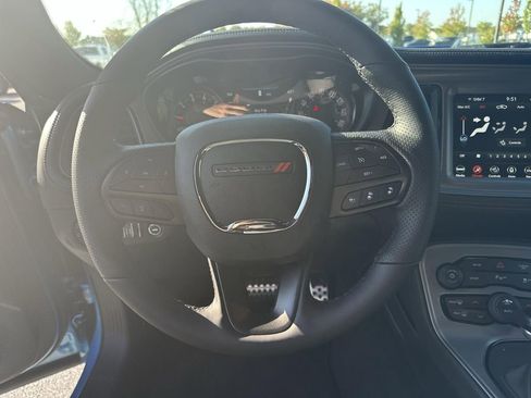 New 2023 Dodge Challenger SXT w/ Plus Package image 7