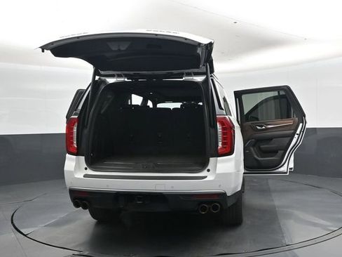 Used 2021 GMC Yukon Denali w/ Denali Premium Package image 51
