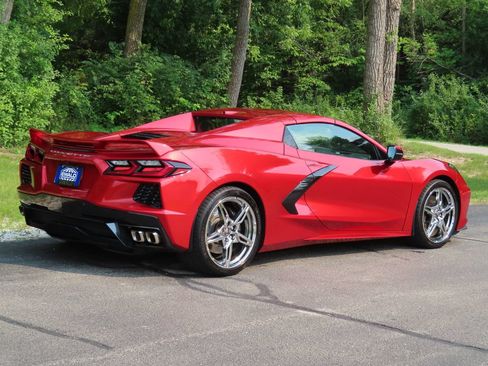 Used 2023 Chevrolet Corvette Stingray Preferred Conv w/ Z51 Performance Package RWD image 3