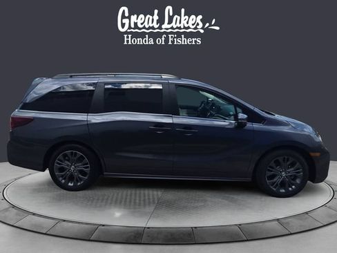 Certified 2025 Honda Odyssey Touring image 6