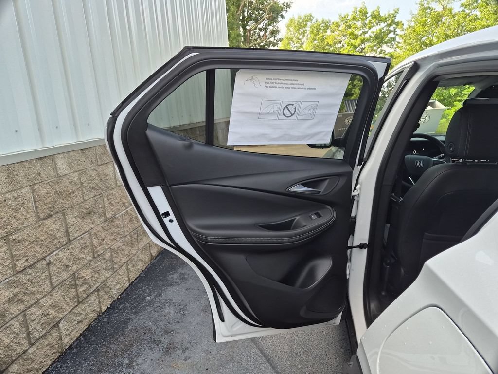 New 2026 Buick Encore GX Preferred w/ Comfort Package AWD/4WD image 29