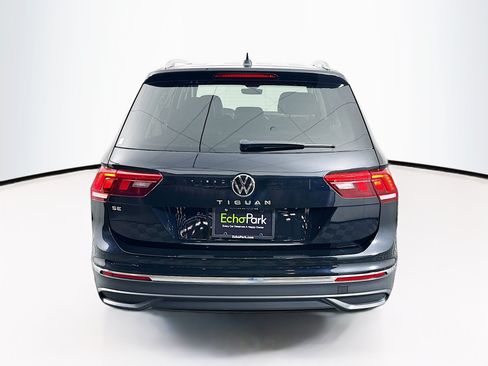 Used 2024 Volkswagen Tiguan SE FWD image 7