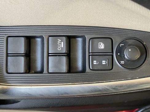 Used 2014 MAZDA CX-5 Sport image 16