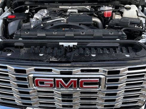 Used 2025 GMC Sierra 2500 Denali w/ Denali Reserve Package AWD/4WD image 31