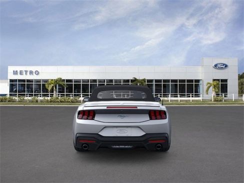 New 2025 Ford Mustang Premium image 5