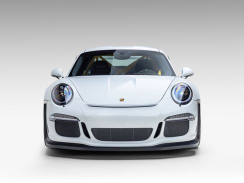Used 2016 Porsche 911 GT3 RS image 3