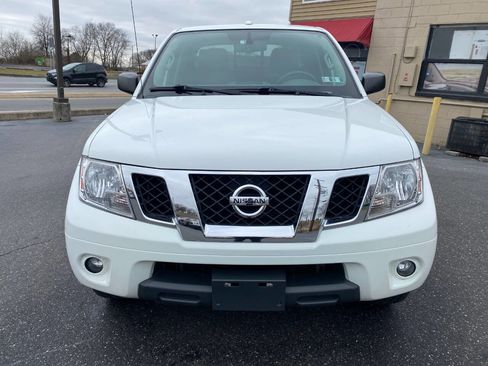 Used 2016 Nissan Frontier SV w/ SV Value Truck Package image 8