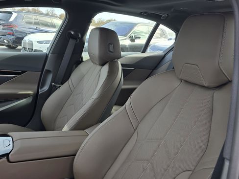 New 2026 BMW 530i w/ M Sport Package image 8