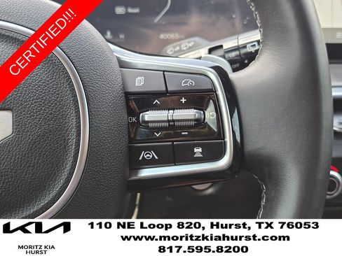 Certified 2024 Kia Sorento SX Prestige AWD/4WD image 29