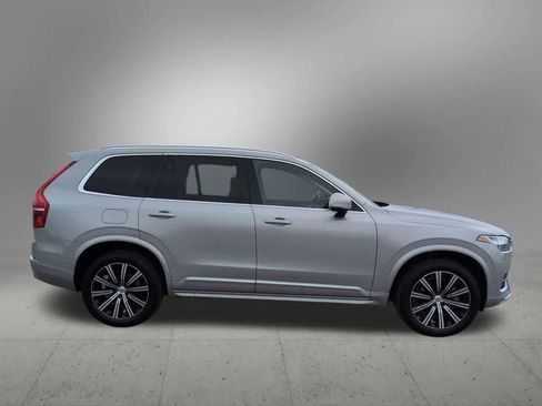 Used 2024 Volvo XC90 B5 Plus AWD/4WD image 7