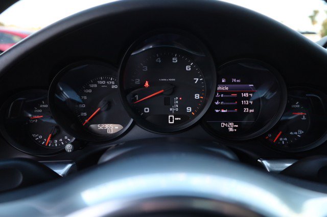 Used 2015 Porsche 911 Carrera 4 AWD/4WD image 29