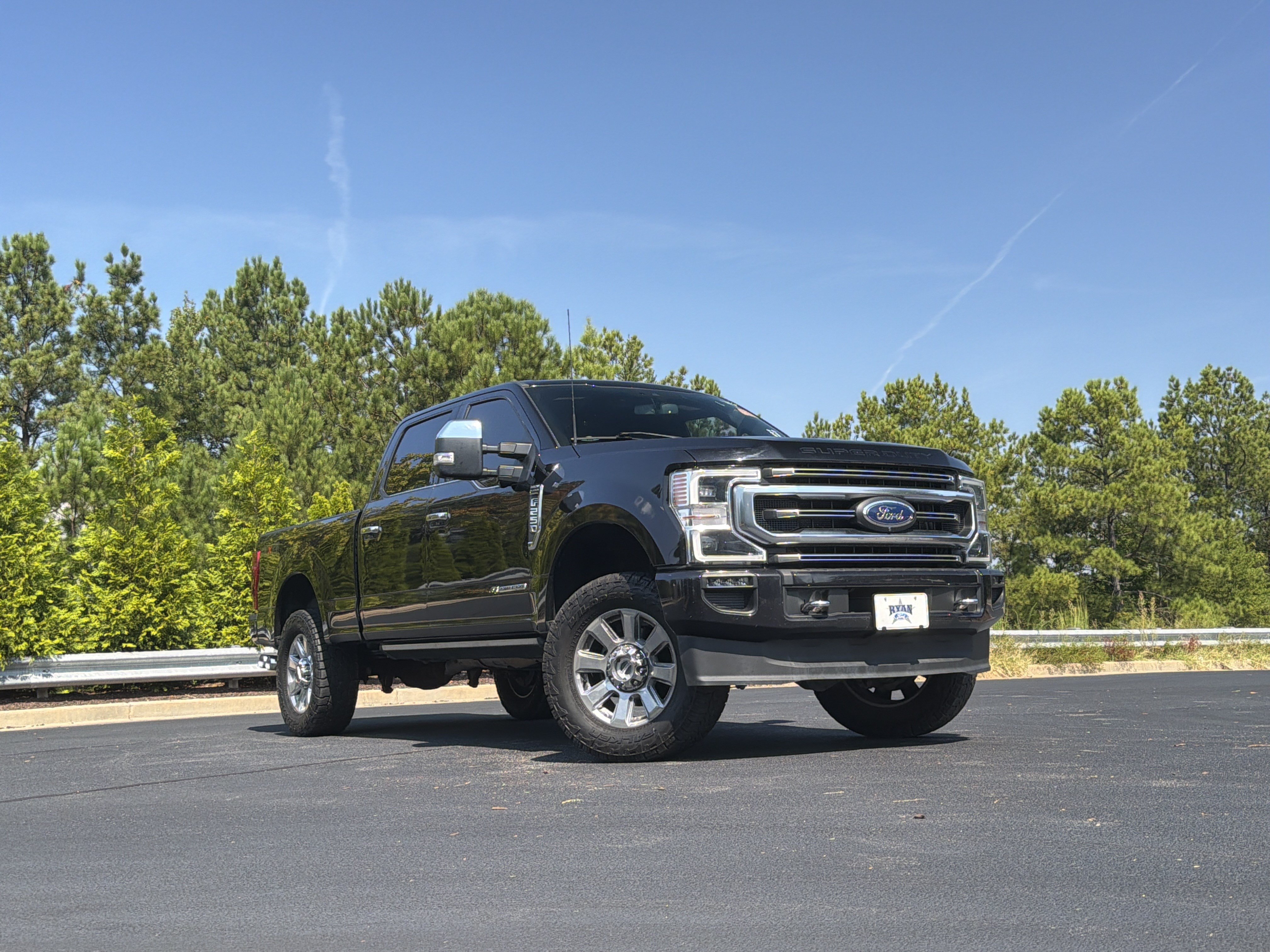 Used 2022 Ford F250 Platinum AWD/4WD image 8