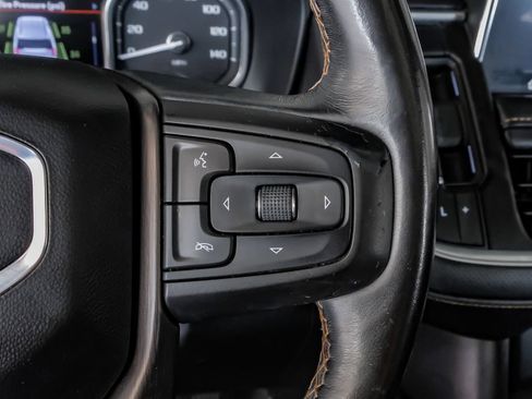 Used 2021 GMC Yukon AT4 w/ Rear Media and Nav Package AWD/4WD image 17