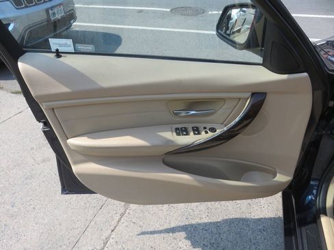 Used 2015 BMW 328i xDrive Sedan AWD/4WD image 25