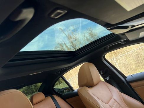 Used 2019 BMW 330i Sedan image 37