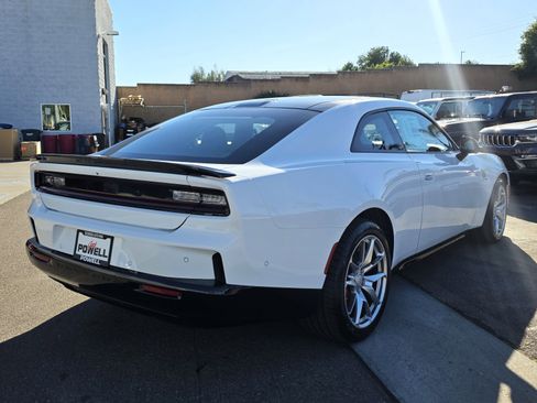 New 2024 Dodge Charger Scat Pack w/ Plus Group image 5