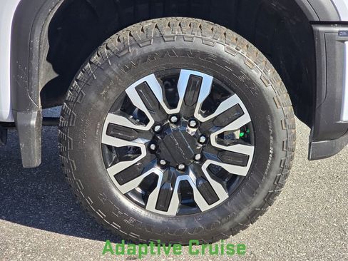 New 2026 GMC Sierra 2500 Denali Ultimate AWD/4WD image 18