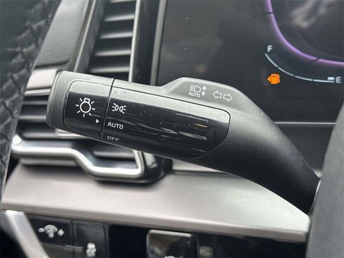 Used 2023 Kia Sportage EX image 23