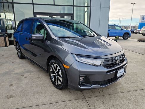 New 2026 Honda Odyssey EX-L image 3