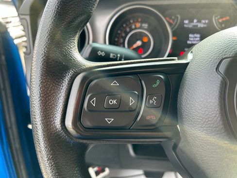 Used 2022 Jeep Wrangler Unlimited Sport AWD/4WD image 18