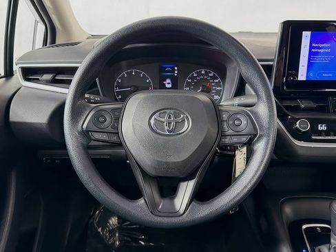 Used 2024 Toyota Corolla LE FWD image 11