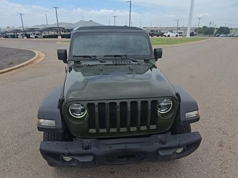 Used 2021 Jeep Wrangler Unlimited Sport AWD/4WD image 31