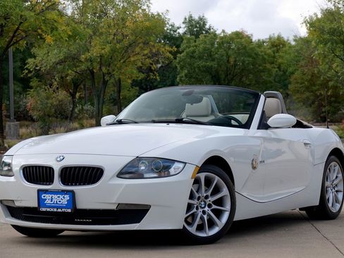Used 2006 BMW Z4 3.0i image 2