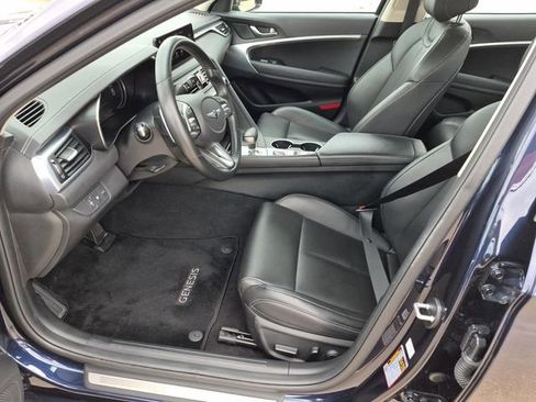 Used 2023 Genesis G70 2.0T RWD image 20