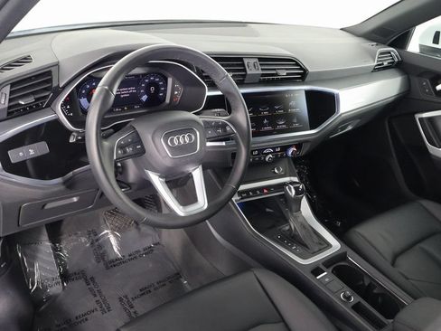 Used 2023 Audi Q3 2.0T Premium Plus w/ Premium Plus Package AWD/4WD image 7