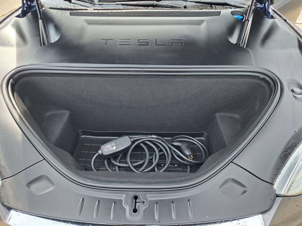 Used 2019 Tesla Model S Standard Range AWD/4WD image 23