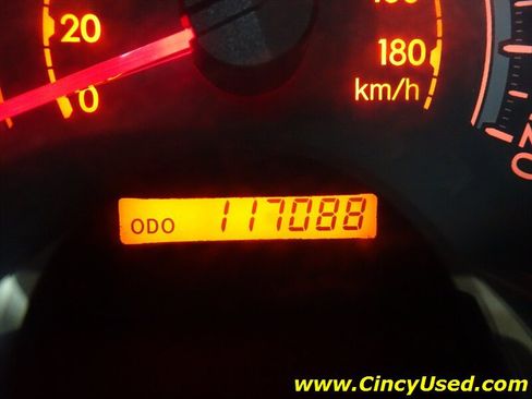 Used 2011 Toyota Tundra 4x4 Double Cab image 18