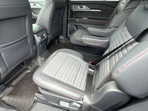Used 2026 Ford Explorer ST-Line AWD/4WD image 16