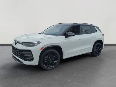 New 2026 Volkswagen Tiguan SE R-Line