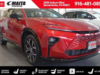 New 2025 Toyota Crown Signia XLE