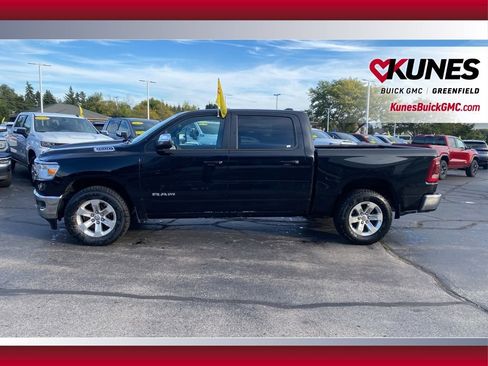 Used 2024 RAM 1500 Laramie image 10