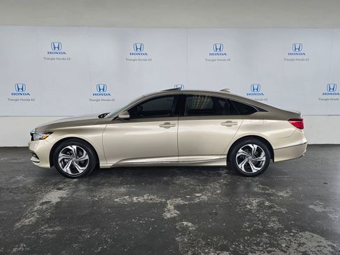 Used 2020 Honda Accord EX image 3