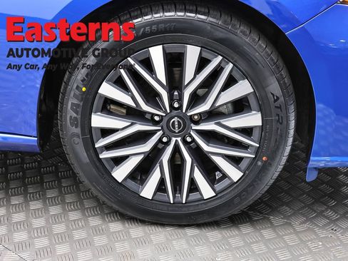 Used 2025 Nissan Altima 2.5 SV FWD image 30