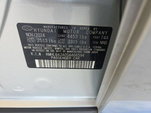 Used 2025 Hyundai Sonata SEL FWD image 3