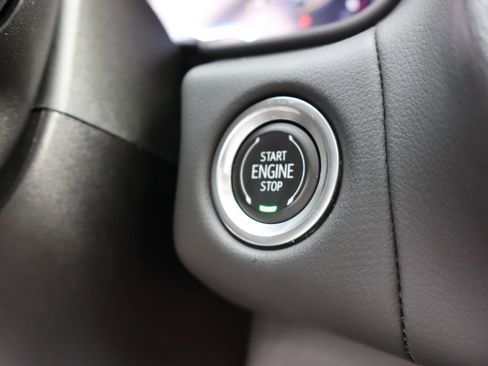 Used 2023 Chevrolet Suburban Z71 w/ Luxury Package image 23