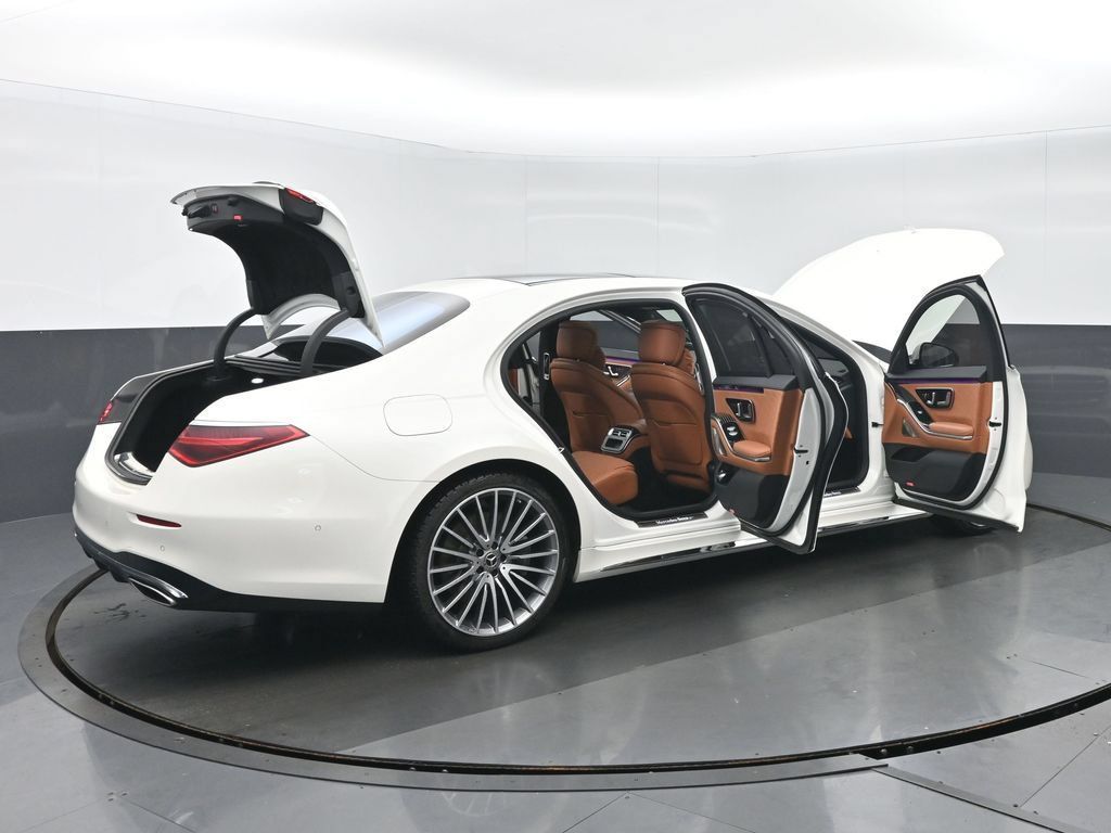 Used 2022 Mercedes-Benz S 580 4MATIC Sedan image 35