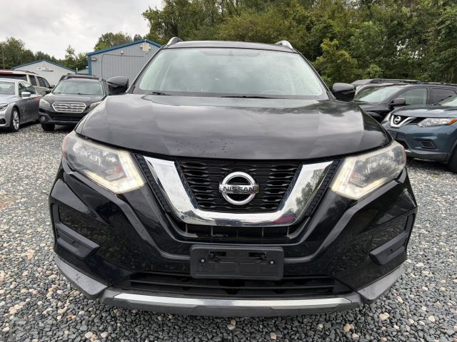 Used 2017 Nissan Rogue SV FWD image 8