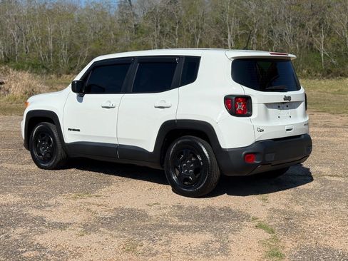 Used 2020 Jeep Renegade Sport image 3