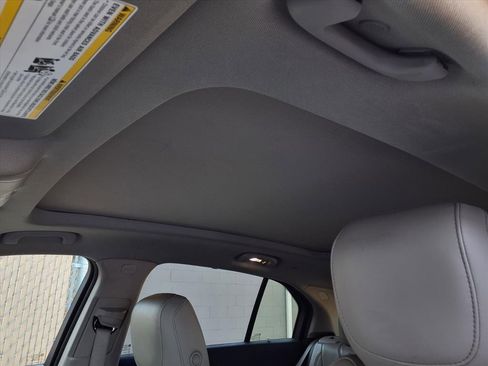 Used 2019 Cadillac XT4 Premium Luxury w/ Cold Weather Package image 17