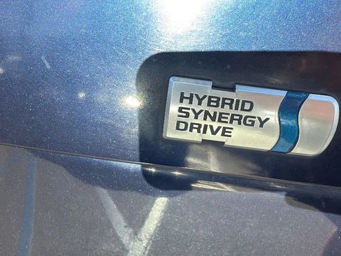Used 2013 Toyota Prius Two FWD image 21