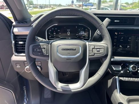 New 2025 GMC Sierra 2500 Denali w/ Denali Reserve Package image 22