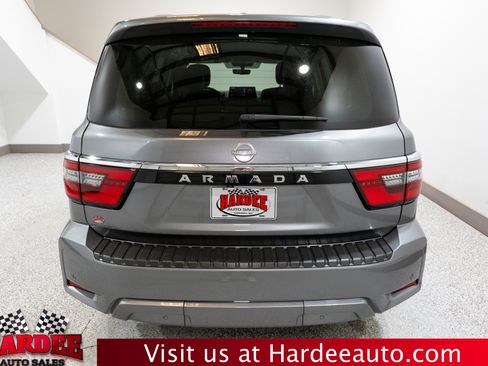 Used 2022 Nissan Armada SV w/ Cargo Package RWD image 4