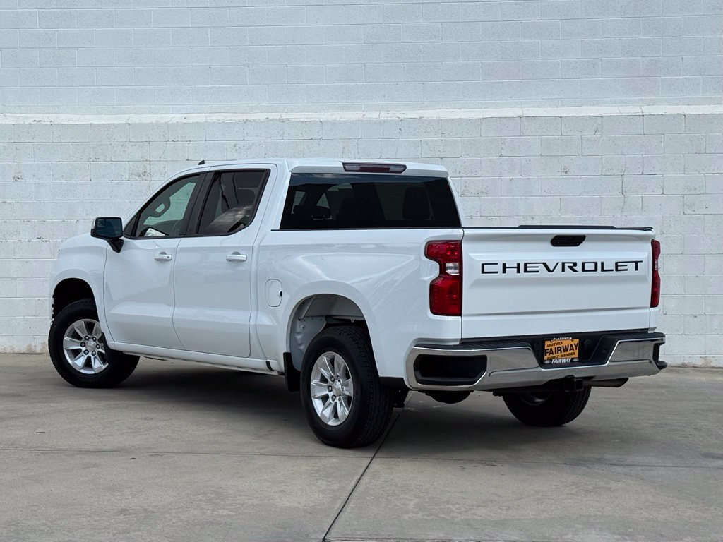 Used 2022 Chevrolet Silverado 1500 LT RWD image 4